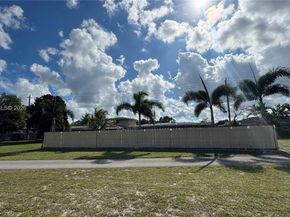 321 NW 201st St, Miami Gardens FL 33169