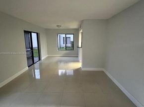 3247 Coral Lake Way 3247, Coral Springs FL 33065