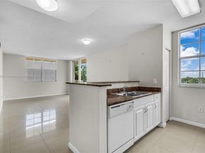 215 SW 42nd Ave 402, Miami FL 33134