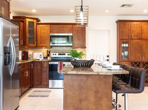 3411 SW 36th St, West Park FL 33023