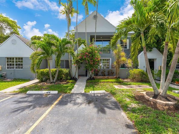 10321 SW 147th Ct Cir 8, Miami FL 33196