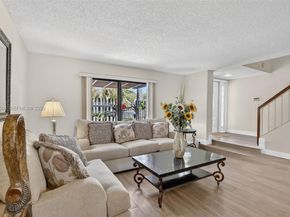 11254 NW 15th Ct, Pembroke Pines FL 33026