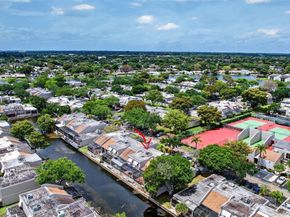 11254 NW 15th Ct, Pembroke Pines FL 33026