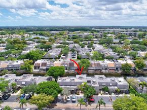 11254 NW 15th Ct, Pembroke Pines FL 33026