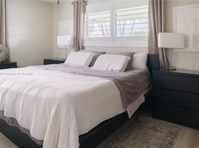 8811 NW 15th St, Pembroke Pines FL 33024