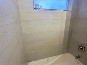 3030 Collins Ave 4F, Miami Beach FL 33140