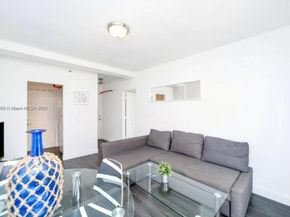 3030 Collins Ave 4F, Miami Beach FL 33140