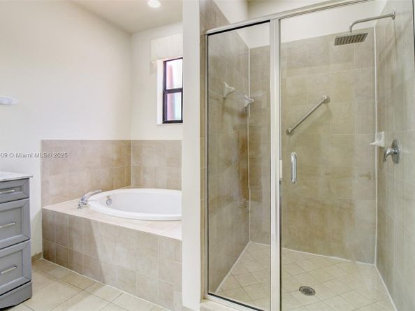 17650 SW 154th Pl, Miami FL 33187