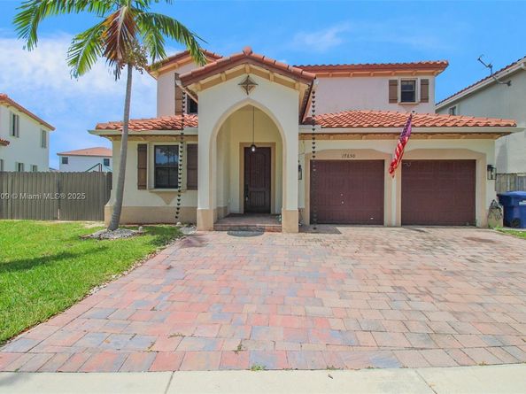 17650 SW 154th Pl, Miami FL 33187