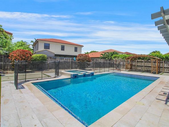 17650 SW 154th Pl, Miami FL 33187