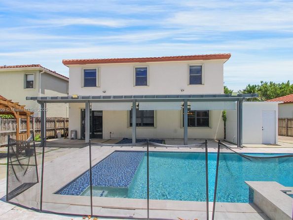 17650 SW 154th Pl, Miami FL 33187