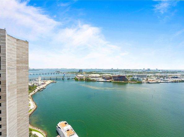 335 S Biscayne Blvd 3410, Miami FL 33131