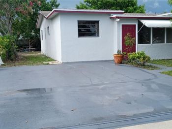 3161 NW 5th St