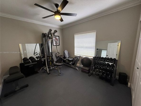 6518 NW 72nd Pl, Parkland FL 33067