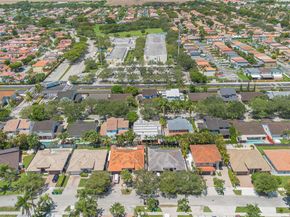 9822 SW 161st Pl, Miami FL 33196