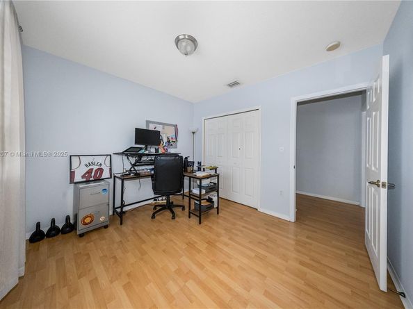 9822 SW 161st Pl, Miami FL 33196