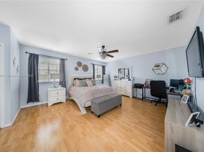9822 SW 161st Pl, Miami FL 33196