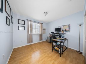 9822 SW 161st Pl, Miami FL 33196