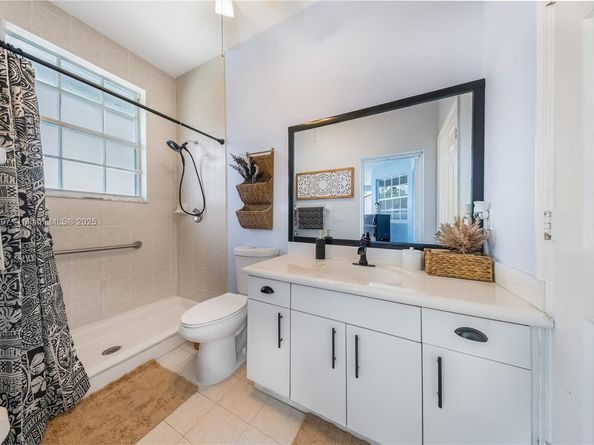 9822 SW 161st Pl, Miami FL 33196