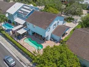 9822 SW 161st Pl, Miami FL 33196