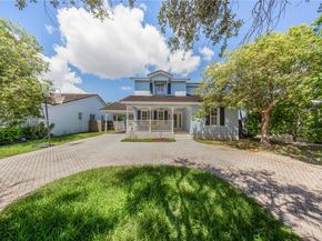 9822 SW 161st Pl, Miami FL 33196