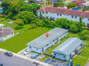 832 NW 10th St, Hallandale Beach FL 33009
