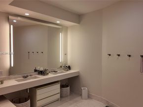 18555 Collins Ave 905, Sunny Isles Beach FL 33160