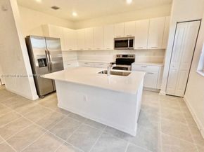 12517 NW 23rd Pl, Miami FL 33167