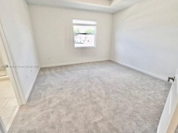 12517 NW 23rd Pl, Miami FL 33167