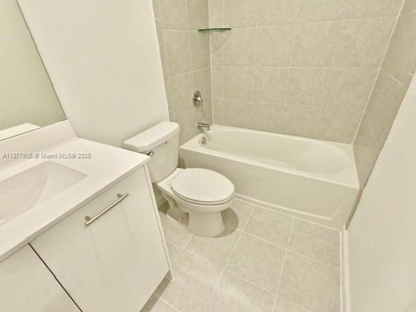 12517 NW 23rd Pl, Miami FL 33167