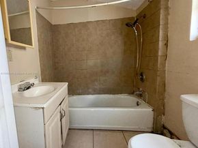 2228 SW 2nd St, Miami FL 33135