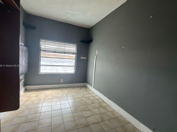 2228 SW 2nd St, Miami FL 33135