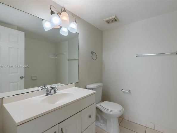 12136 Saint Andrews Pl 204, Miramar FL 33025