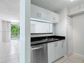 12136 Saint Andrews Pl 204, Miramar FL 33025