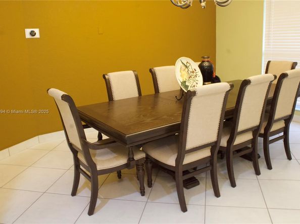1086 NW 113th Way, Coral Springs FL 33071