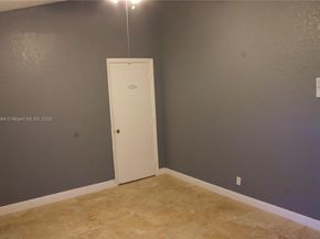 1086 NW 113th Way, Coral Springs FL 33071