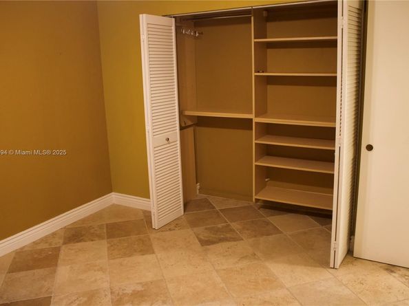 1086 NW 113th Way, Coral Springs FL 33071