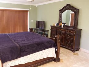 1086 NW 113th Way, Coral Springs FL 33071