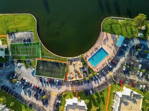 851 Three Islands Blvd 106, Hallandale Beach FL 33009