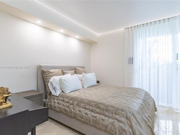 17555 Atlantic Blvd 508, Sunny Isles Beach FL 33160