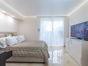 17555 Atlantic Blvd 508, Sunny Isles Beach FL 33160