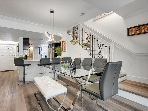 1187 NW 123rd Pl 204, Miami FL 33182