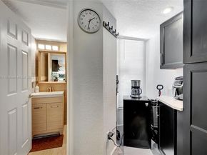 1187 NW 123rd Pl 204, Miami FL 33182