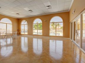 1187 NW 123rd Pl 204, Miami FL 33182