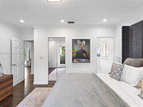 550 Pidgeon Plum Ln, Miami FL 33137