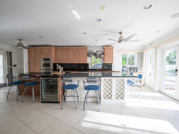 2701 N Atlantic Blvd, Fort Lauderdale FL 33308