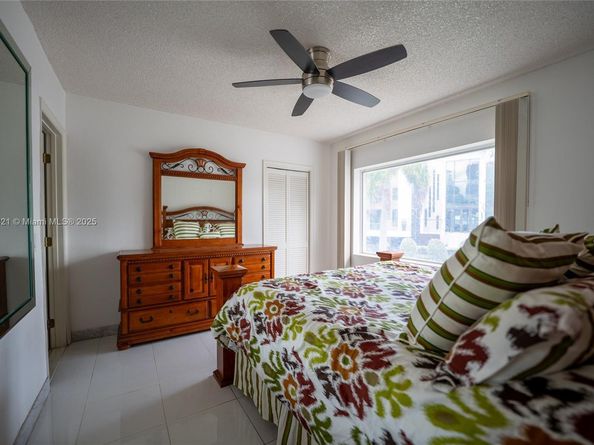 2701 N Atlantic Blvd, Fort Lauderdale FL 33308