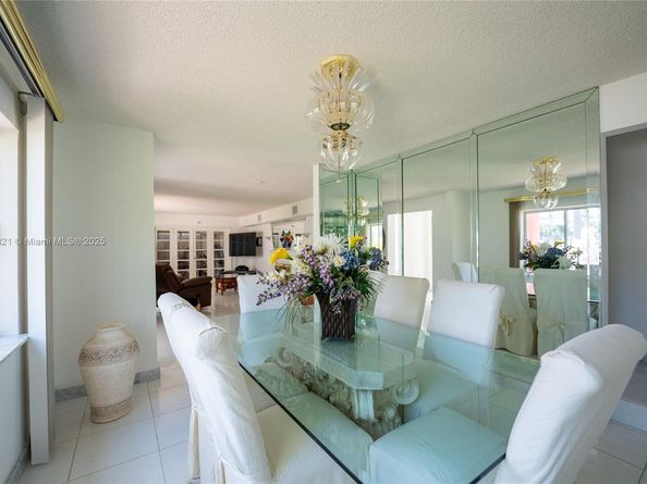 2701 N Atlantic Blvd, Fort Lauderdale FL 33308
