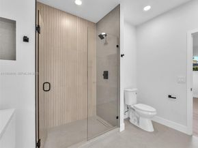 2144 NE 61st Ct, Fort Lauderdale FL 33308