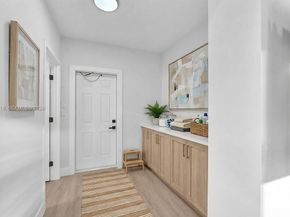 2144 NE 61st Ct, Fort Lauderdale FL 33308